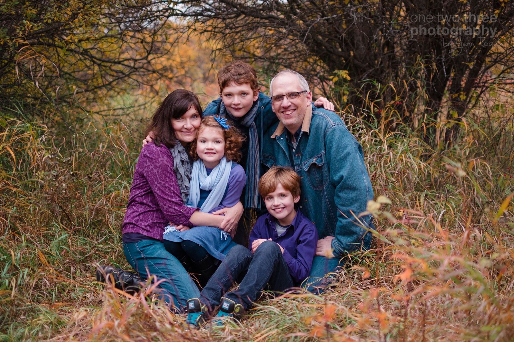 Cochrane Family Photo session in the fall