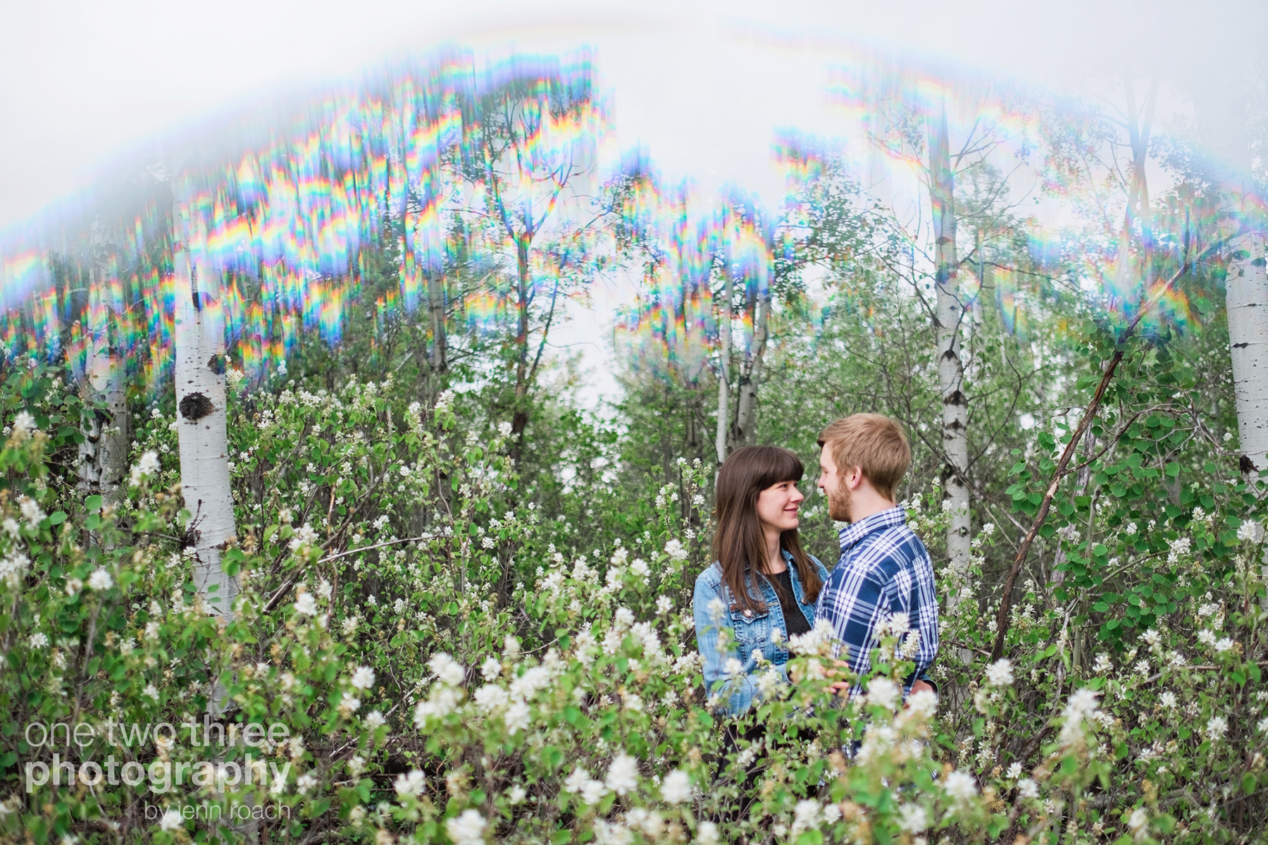 07 Anna Andrew Engagement Session in Fish Creek Park