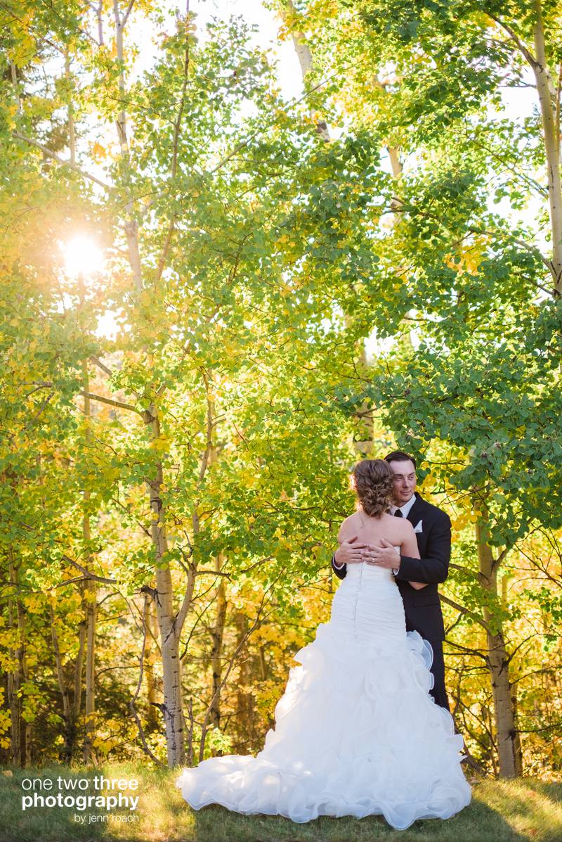 fall-wedding-at-azuridge-calgary-jenn-roach-11