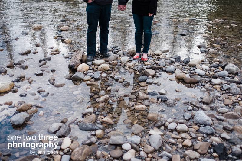 rory-and-keeley-engagement-in-camore-alberta-photo-location-009