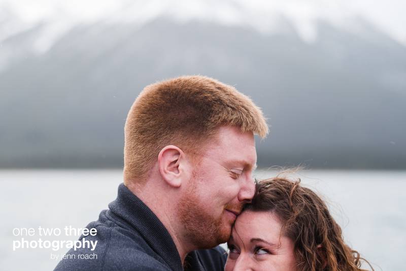 rory-and-keeley-engagement-in-camore-alberta-photo-location-014
